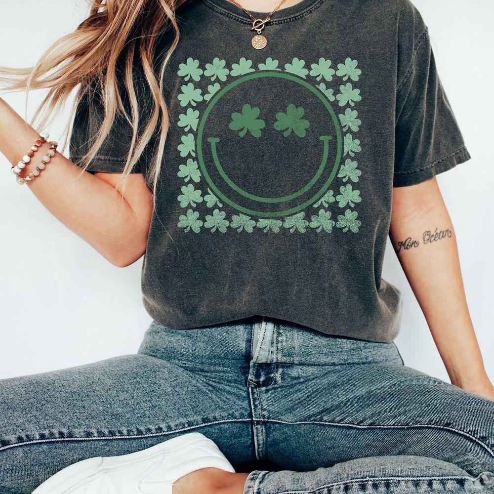 Retro St Patricks Day 47 Vuitino Merch